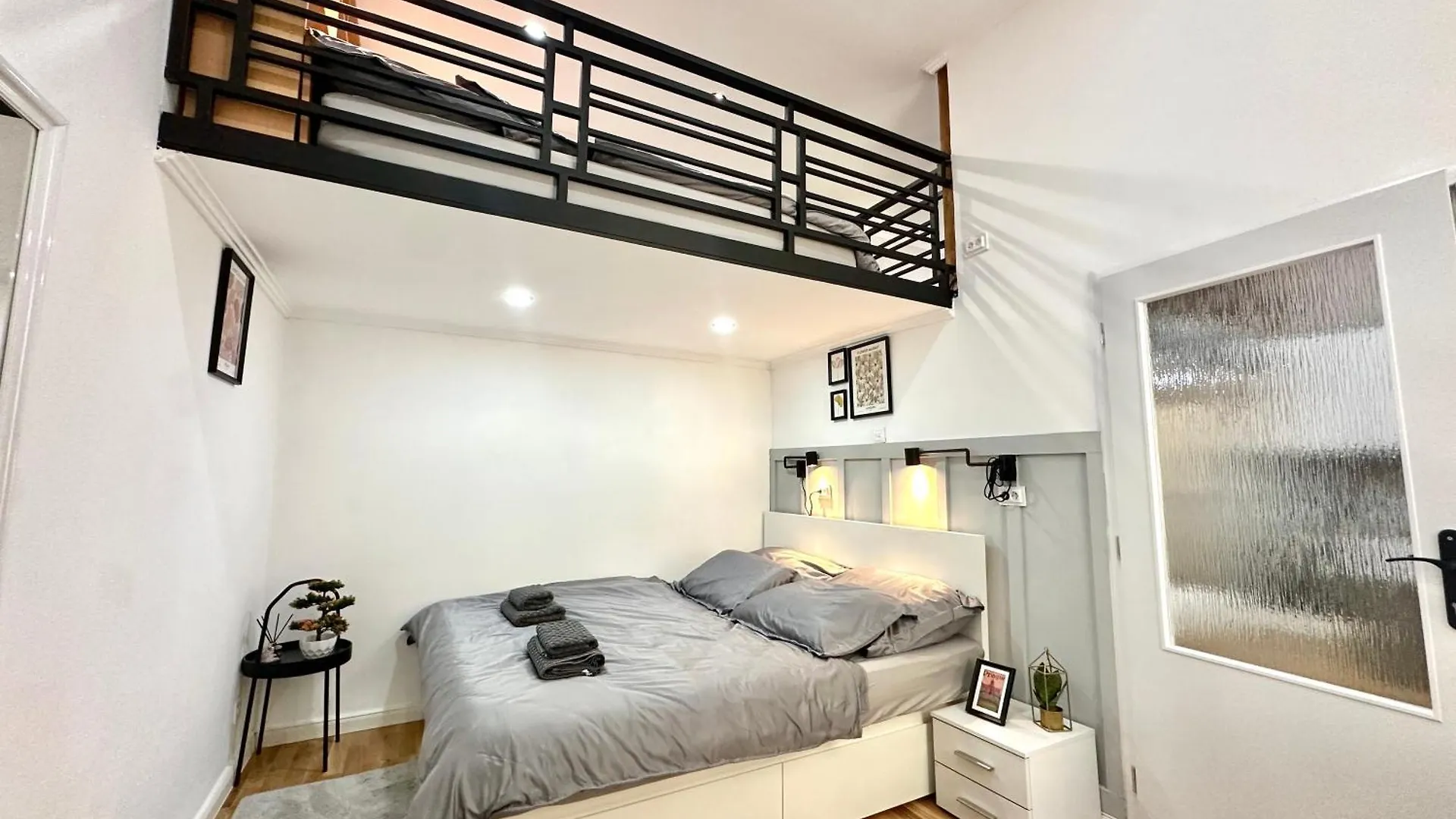 Cozy Apartment In Wenceslas Square Praga