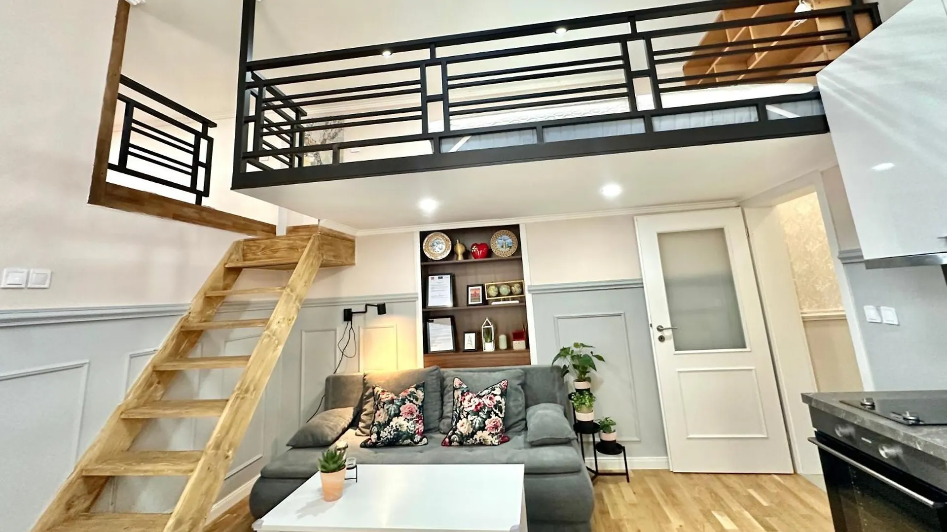 Cozy Apartment In Wenceslas Square Prague 0*,